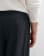 Thumbnail 4 of 5