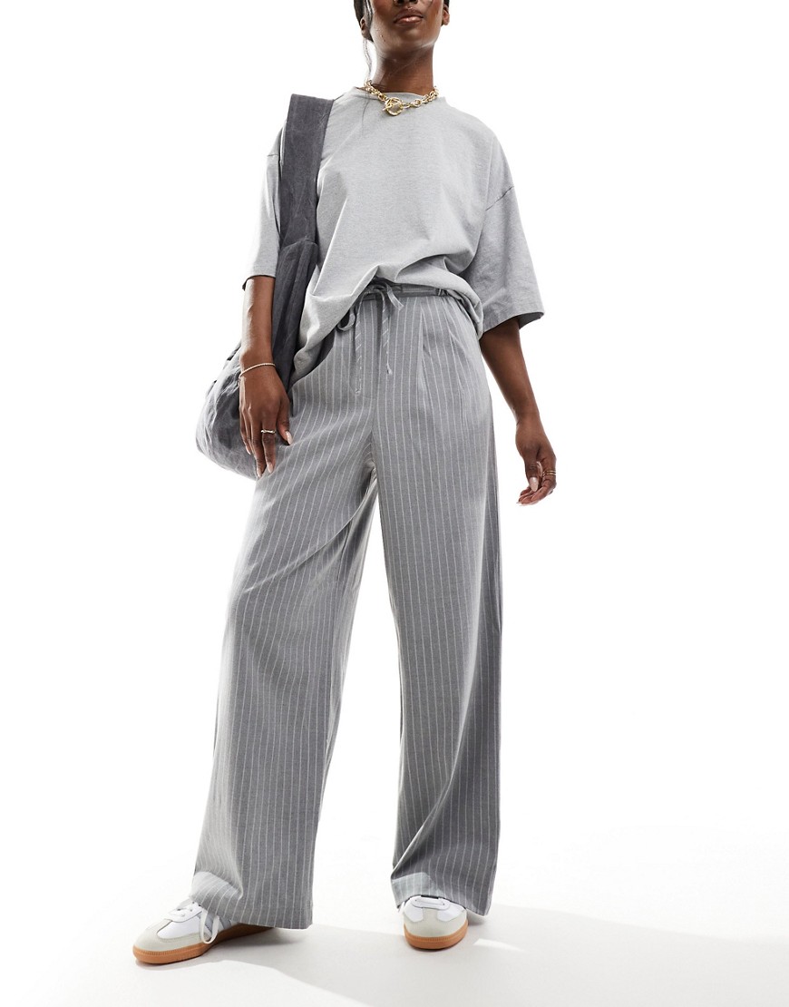 ASOS DESIGN tailored pull on trouser in grey pinstripe