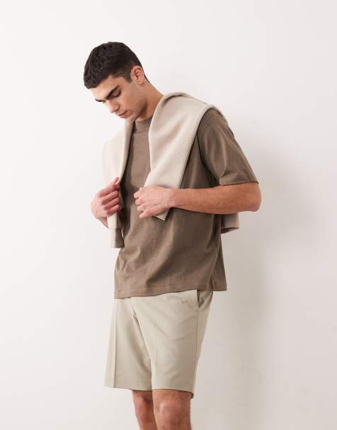 ASOS DESIGN tailored regular shorts in comfort stretch sage green twill - view 1