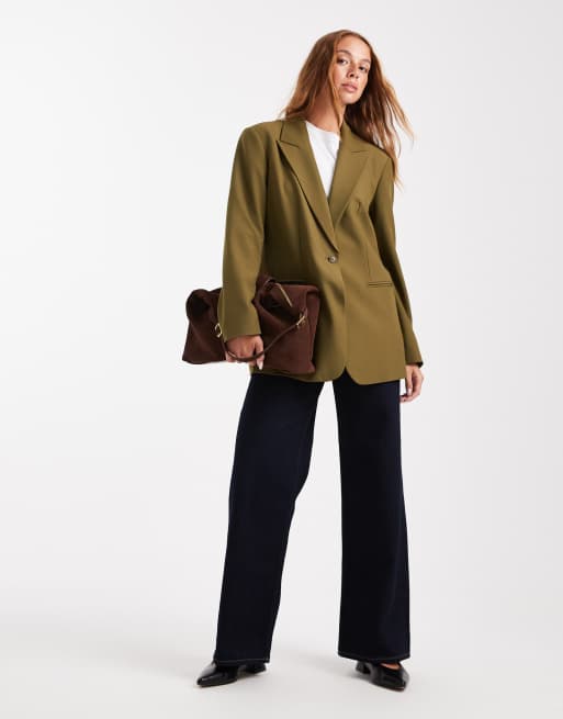 ASOS DESIGN tailored relaxed blazer in khaki, 3 of 4