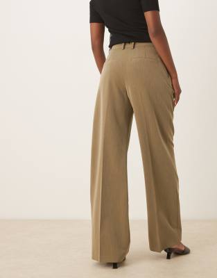 Asos Design Tailored Relaxed Pants With Pleat Detailing In Green