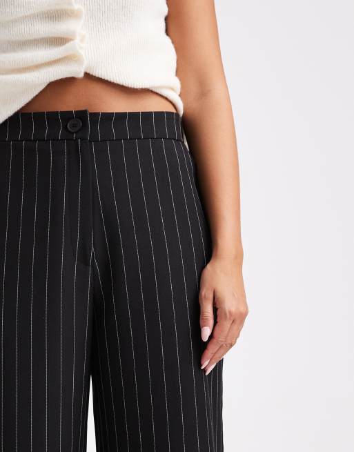ASOS DESIGN tailored relaxed straight leg trousers in black pinstripe