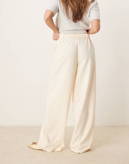 ASOS DESIGN tailored relaxed straight leg pants in buttermilk, 3 of 5