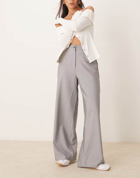 ASOS DESIGN tailored relaxed straight leg trousers in grey 