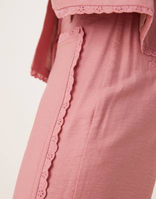 Thumbnail 5 of 5