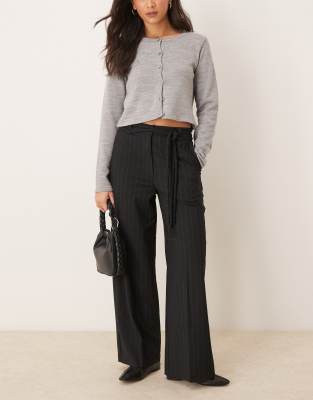 ASOS DESIGN ASOS DESIGN tailored relaxed trouser with tie waist detail in ink stripe-Navy