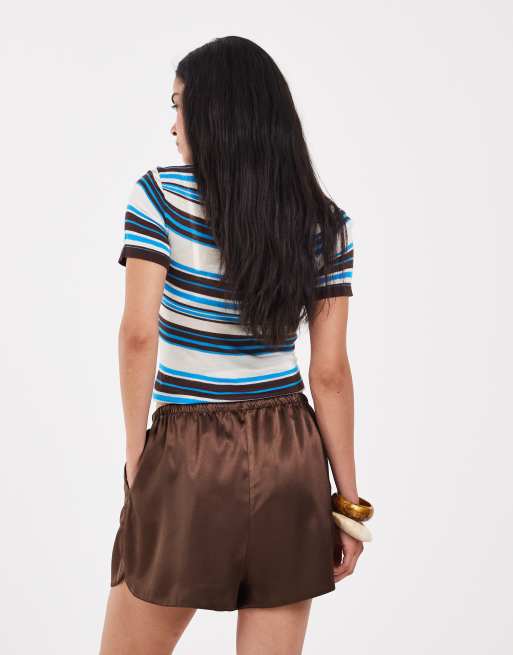 ASOS DESIGN Tailored runner short in satin in brown, 5 of 5