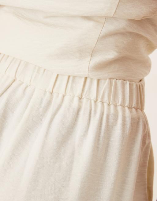 ASOS DESIGN tailored shorts with rik rak trim in white - part of a set, 5 of 5