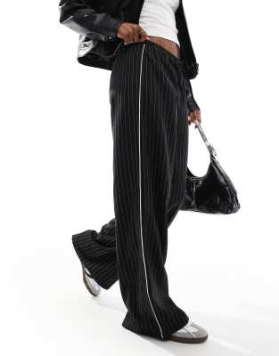 tailored side stripe pull on sweatpants in black pinstripe