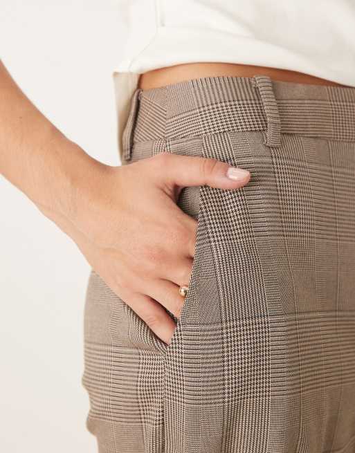 ASOS DESIGN tailored slim straight leg trousers in check, 3 of 5