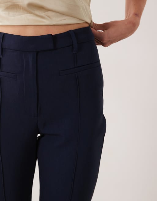 ASOS DESIGN Tailored slinky flare trousers in navy, 4 of 5
