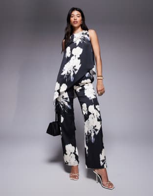 tailored straight leg cargo pants in floral print - part of a set-Multi