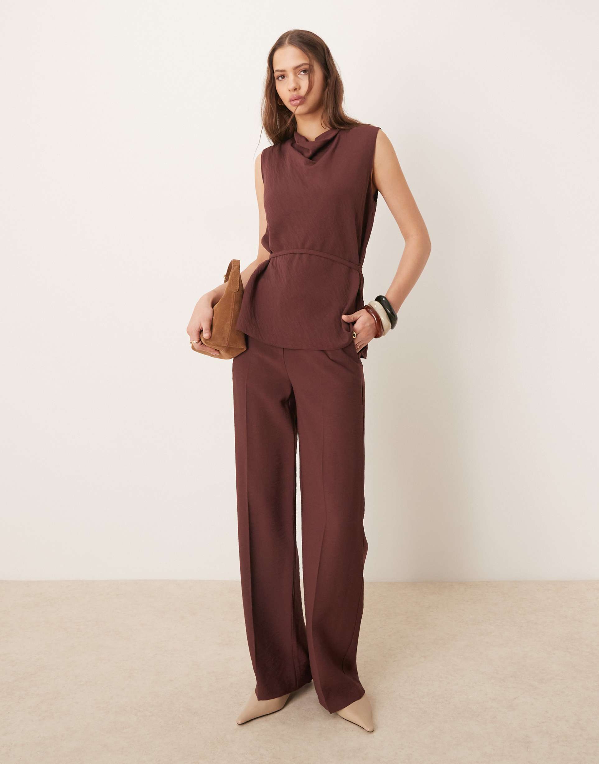 asos design tailored straight leg pants with skinny belt in chocolate