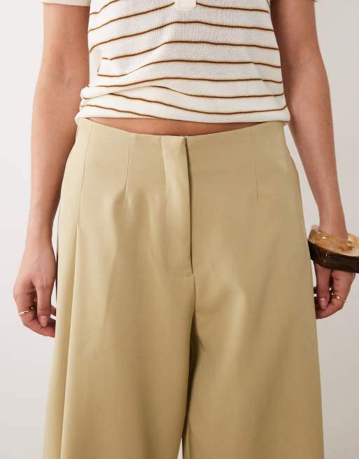 ASOS DESIGN Tailored tapered trouser with popper hem detail in green, 4 of 5
