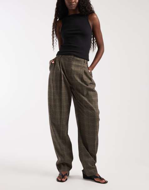 ASOS DESIGN Tailored tapered trousers in beige - view 1