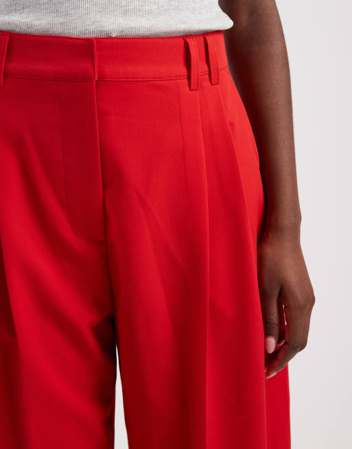 ASOS DESIGN Tailored tapered trousers in red, 3 of 5