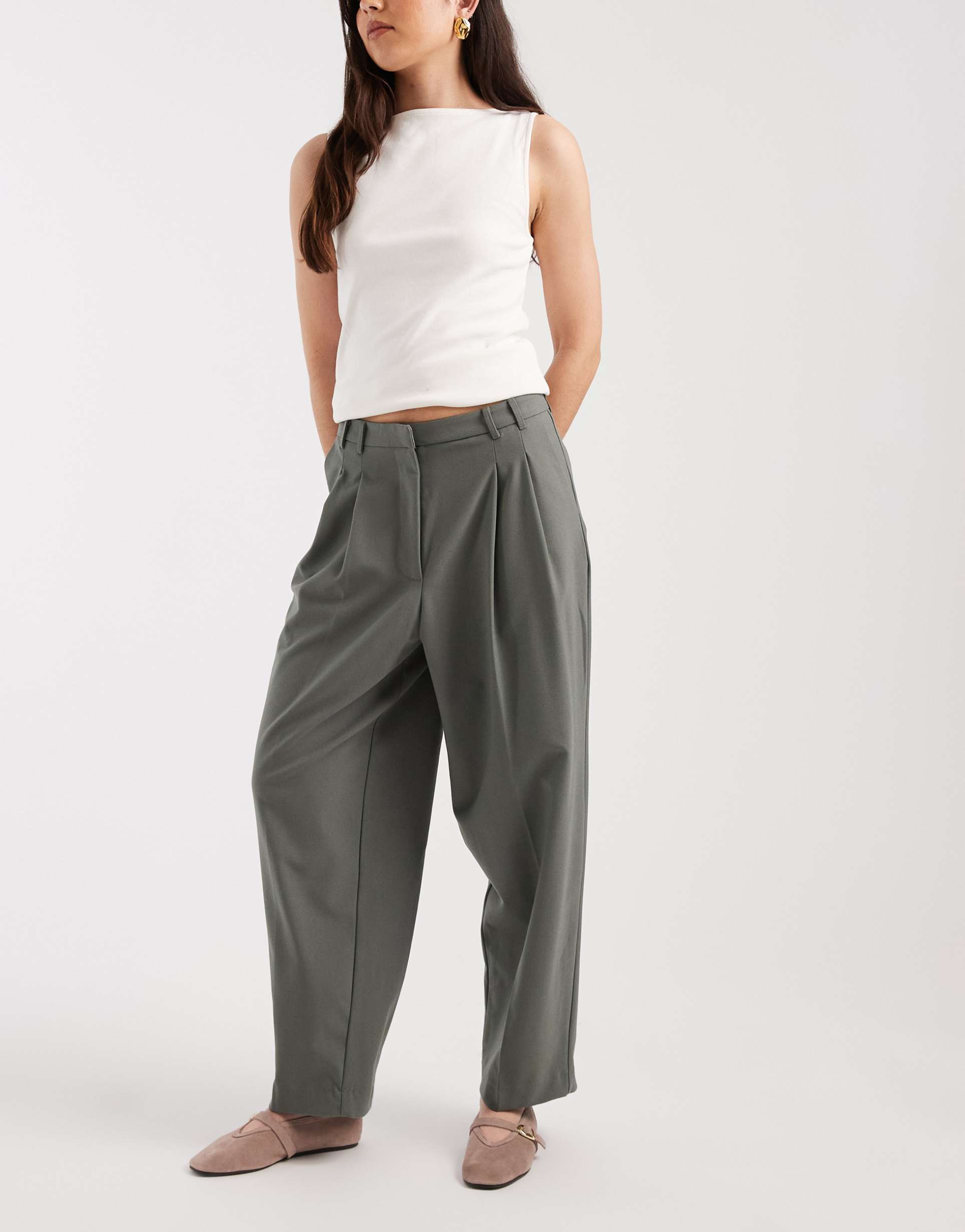 asos design tailored textured baggy tapered pants in olive