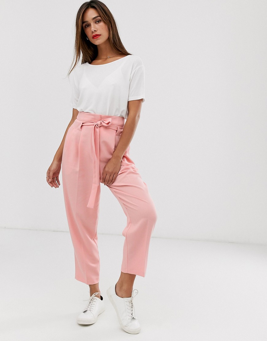 ASOS DESIGN tailored tie waist tapered ankle grazer trousers-Pink