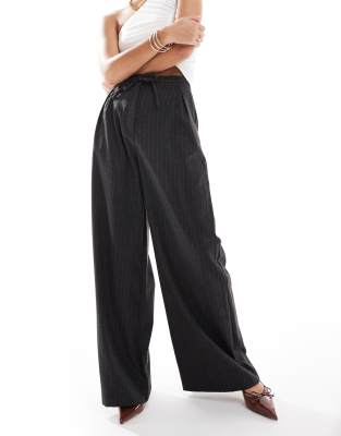 ASOS DESIGN tailored tie waist wide leg trousers with pleat detail in brushed charcoal stripe-Grey