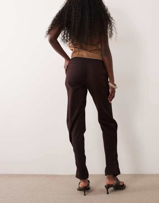 ASOS DESIGN tailored twist hem adjustable trousers in bitter chocolate, 5 of 5