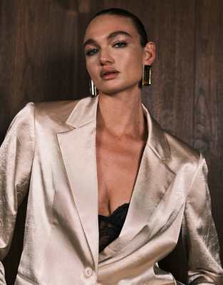 Asos Design Tailored Unstructured Satin Blazer In Brown