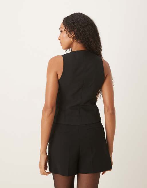 ASOS DESIGN tailored waistcoat in black, 3 of 4