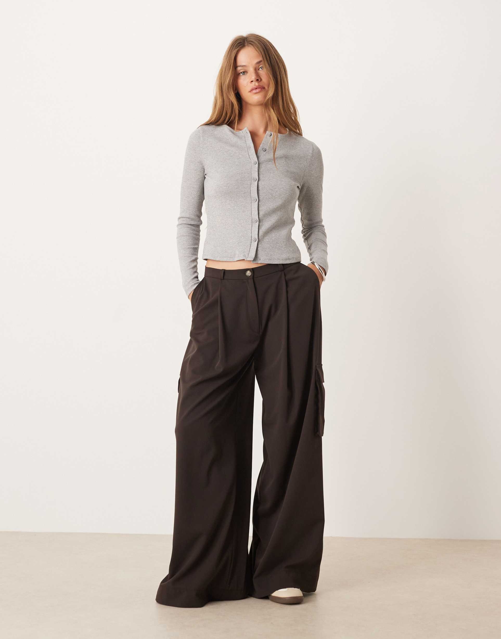 asos design tailored wide leg cargo pants in chocolate