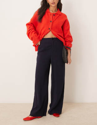 tailored wide leg dad pants in navy