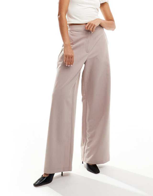 ASOS DESIGN - tailored wide leg dad trousers in mink