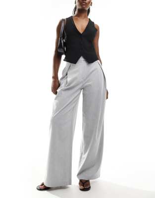 tailored wide leg pants with cross over pleat detail in gray