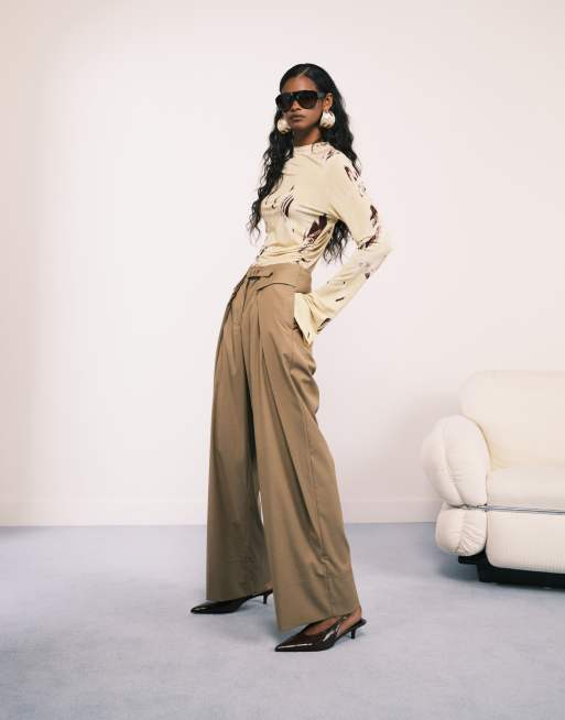 ASOS DESIGN tailored wide leg pants with fold over waistband detail in camel, 3 of 5
