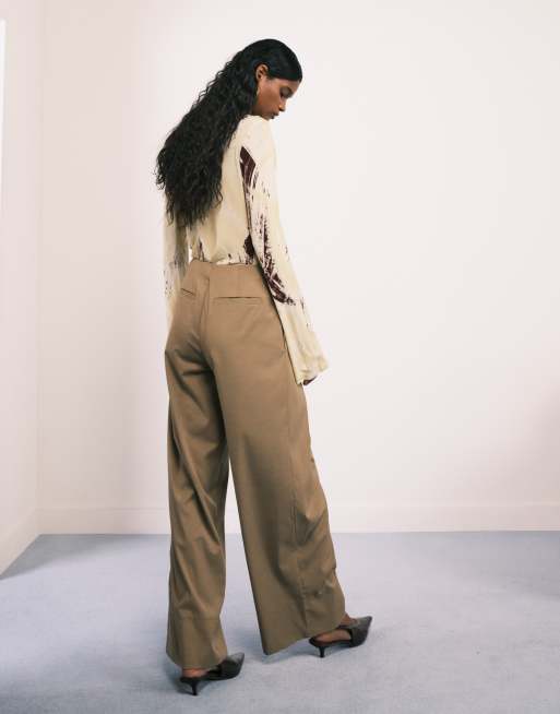 ASOS DESIGN tailored wide leg pants with fold over waistband detail in camel, 5 of 5
