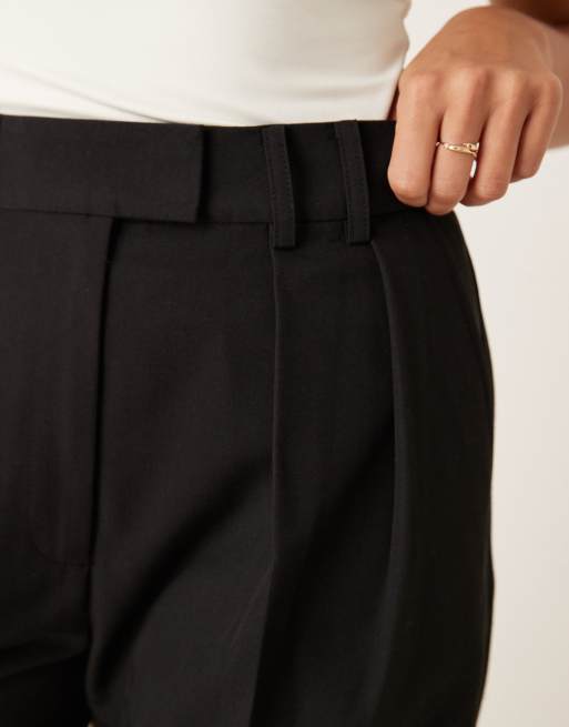 ASOS DESIGN tailored wide leg pants with pleat detail in black, 5 of 5