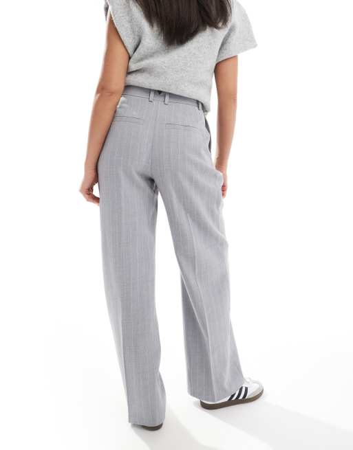 ASOS DESIGN tailored wide leg pants with pleat detail in gray stripe