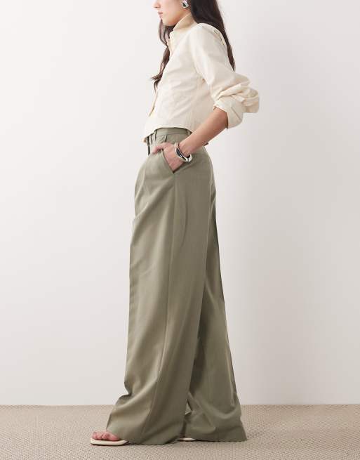 ASOS DESIGN tailored wide leg pants with pleat detail in khaki, 3 of 5