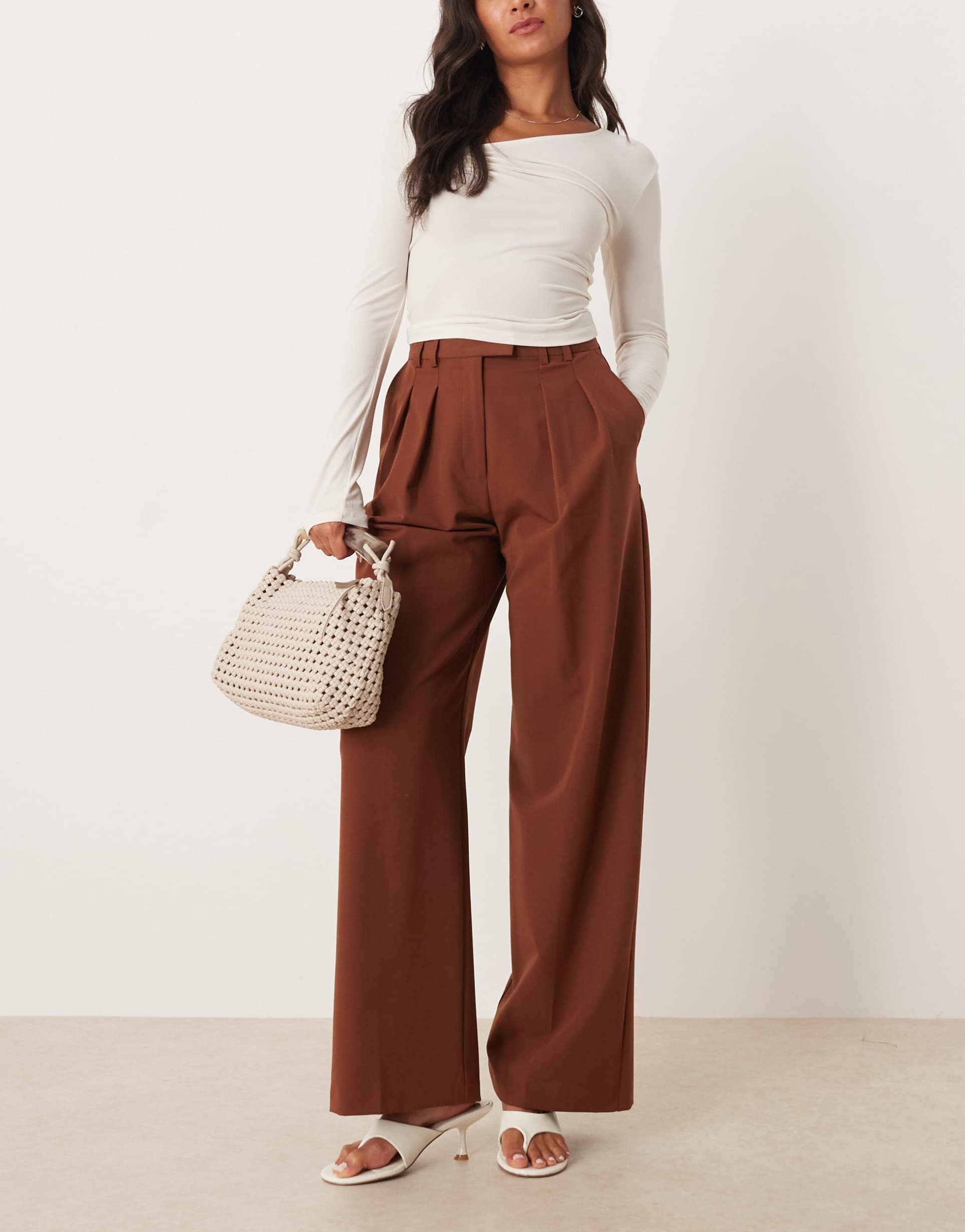 asos design tailored wide leg pants with pleat detailing in dark caramel