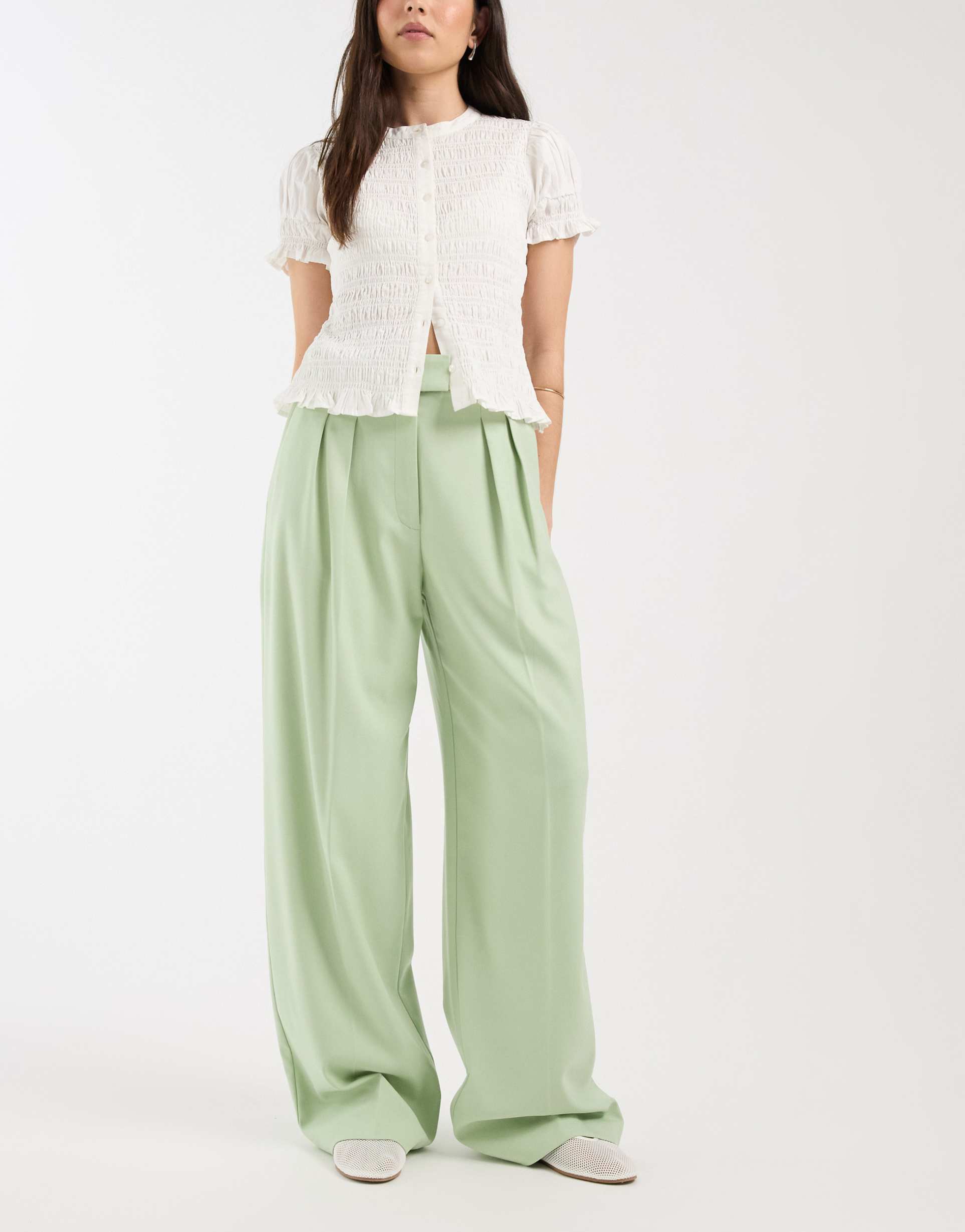 asos design tailored wide leg pants with pleated detailing in sage