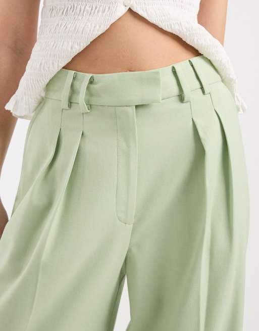 ASOS DESIGN tailored wide leg pants with pleated detailing in sage, 3 of 5