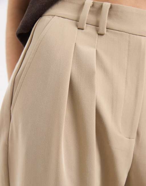ASOS DESIGN tailored wide leg trousers with pleat detail in stone, 4 of 5