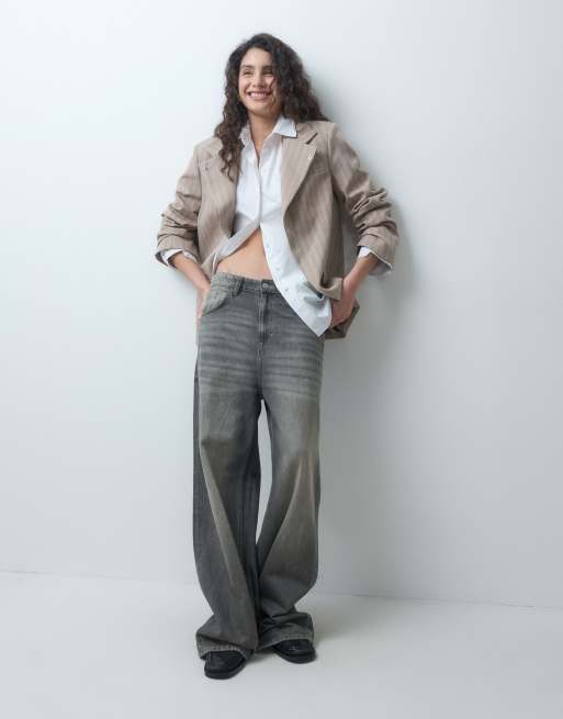 ASOS DESIGN tailored wrap neck blazer in taupe stripe, 3 of 4