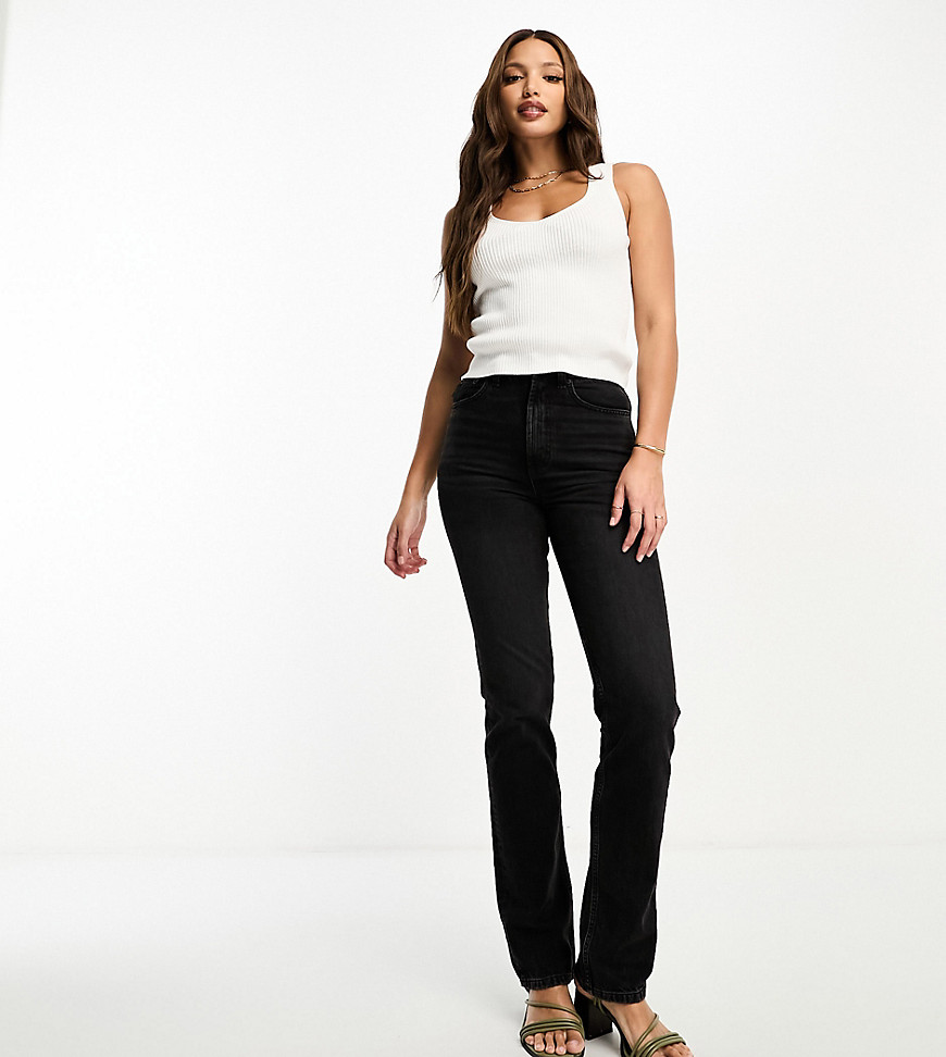 Asos Tall Asos Design Tall 90s Straight Jean In Washed Black