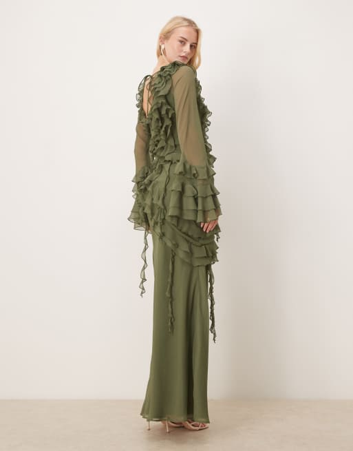 ASOS DESIGN Tall – Asymmetrisches, weiches Chiffon-Maxikleid in Khaki mit gestuften Rüschen und langen Ärmeln, 3 von 4