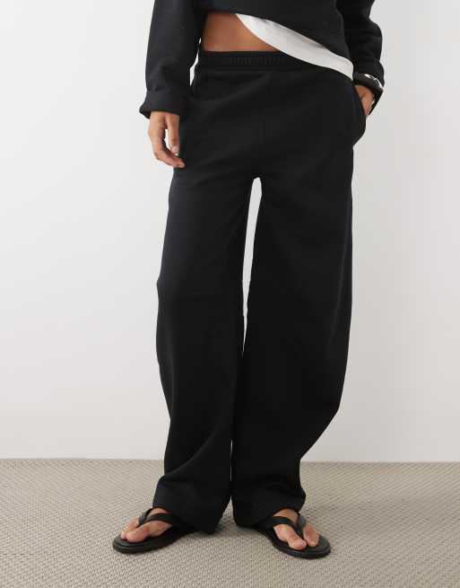 ASOS DESIGN Tall Barrel leg brushback joggers in black, 2 of 5