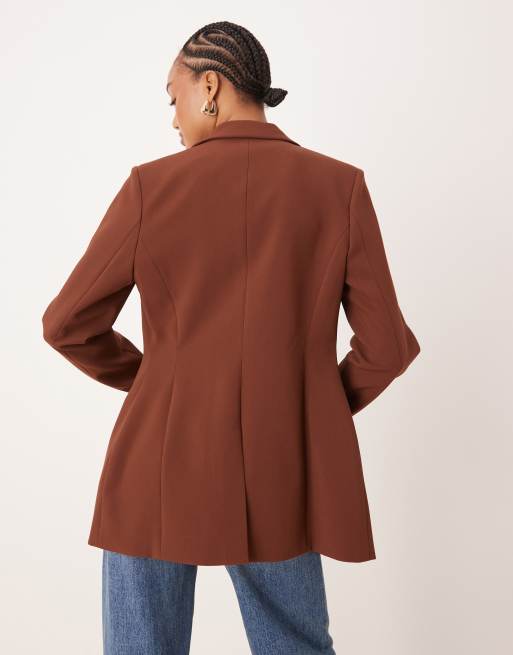 ASOS DESIGN Tall molded hips blazer in chocolate