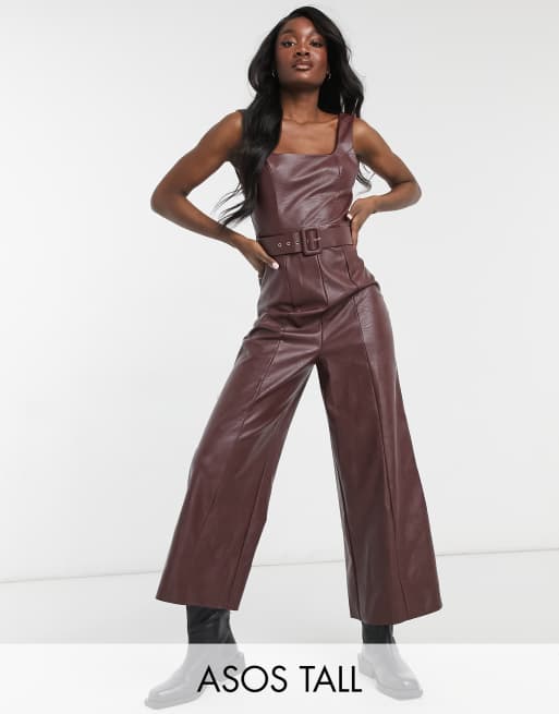 ASOS DESIGN Tall – Brązowy kombinezon z dekoltem karo i paskiem z poliuretanu
