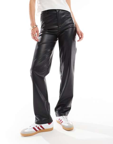 ASOS DESIGN Tall - Broek met rechte pijpen van imitatieleer in zwart - view 1