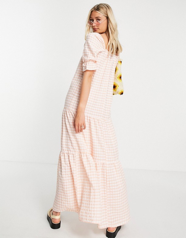  Oferta ASOS DESIGN Tall – Brzoskwiniowa luźna warstwowa sukienka maxi w kratkę vichy Brzoskwiniowy w kratę