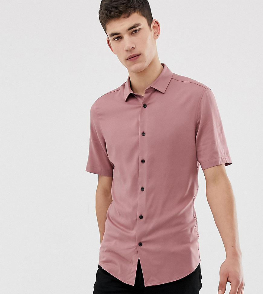 ASOS DESIGN Tall - Camicia attillata in viscosa rosa