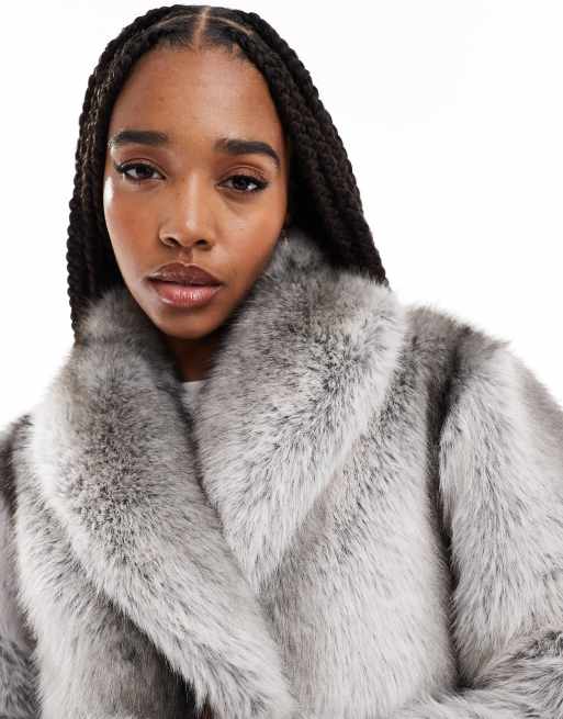Cappotto grigio con pelliccia shop