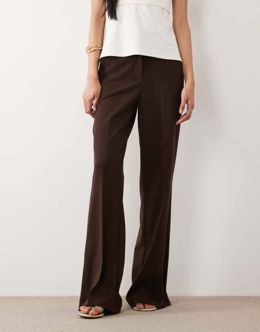 ASOS DESIGN Tall - Chokoladebrune skræddersyede bukser med svaj, 2 af 5
